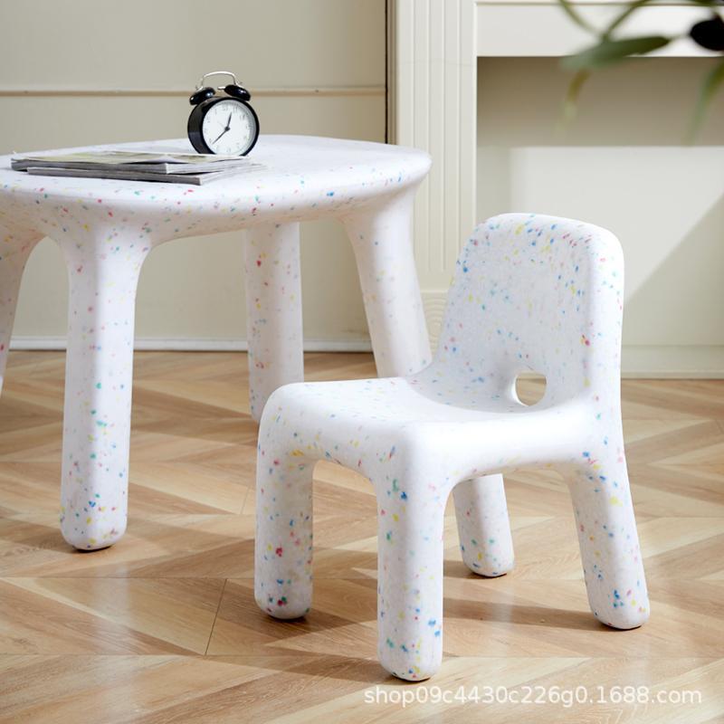 LazyChild 북유럽 친환경 플라스틱 어린이 의자  - Kids Outdoor Chair Plastic 리뷰 및 가격